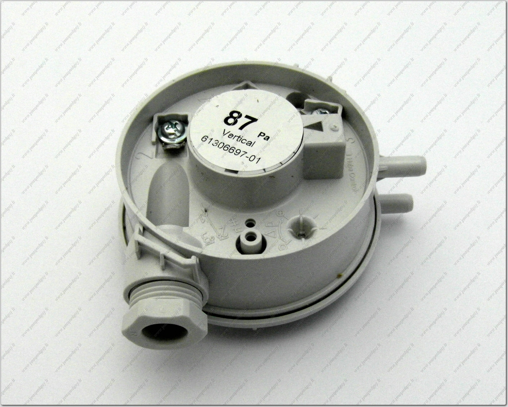 TABLEAU DE BORD Kawasaki Gpz 750 Uni Trak 1983-1985 (Gpz750 Zx750A) Compteur Set EUR 79,00