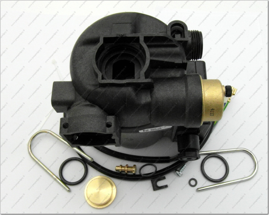 Pompe de chaudiere circulateur SALMSON RC 30-3V chaffoteaux & maury neuve