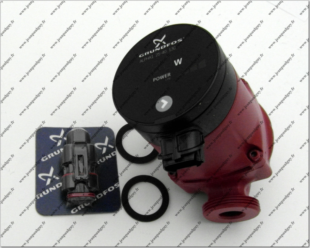 CIRCULATEUR CHAUFFAGE GRUNDFOS